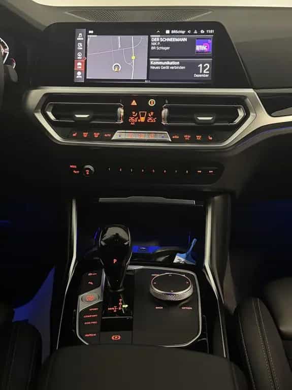 BMW 318 d Touring Sport Line Virtual LED Kamera 1Hd 03/2022-photo-16