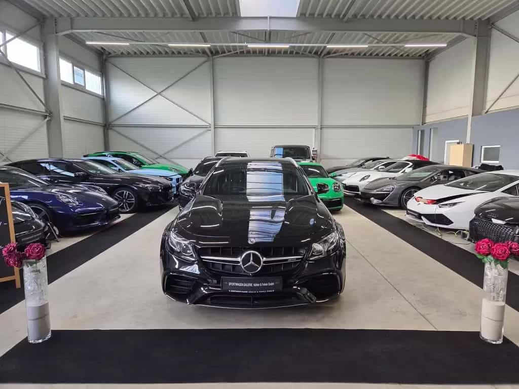 Mercedes-Benz E-Class 63 S AMG 4Matic /Pano/360°/Burmester/*518€ 11/2018-photo-0