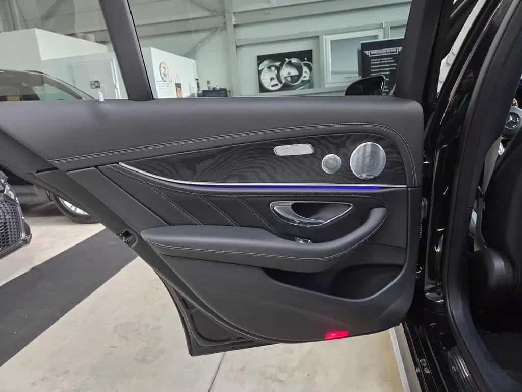 Mercedes-Benz E-Class 63 S AMG 4Matic /Pano/360°/Burmester/*518€ 11/2018-photo-24