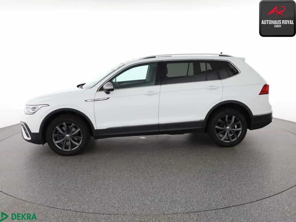 Volkswagen Tiguan Allspace 2.0 TSI 4M MATRIX,HUD,ACC,PANO 09/2022-photo-1
