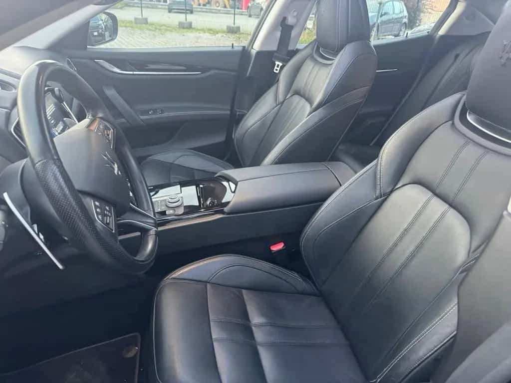 Maserati Ghibli V6 Diesel 275 CV Gransport 11/2019-photo-12