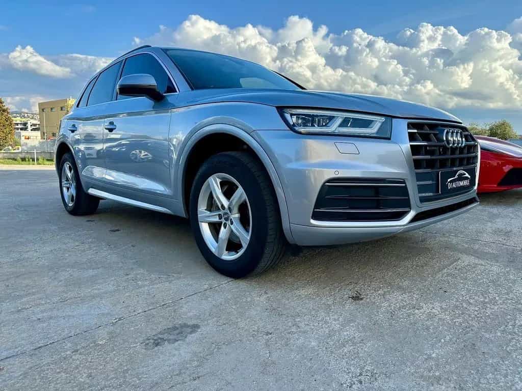 Audi Q5 2.0 TDI 190 CV quattro S tronic Sport 12/2018-photo-4
