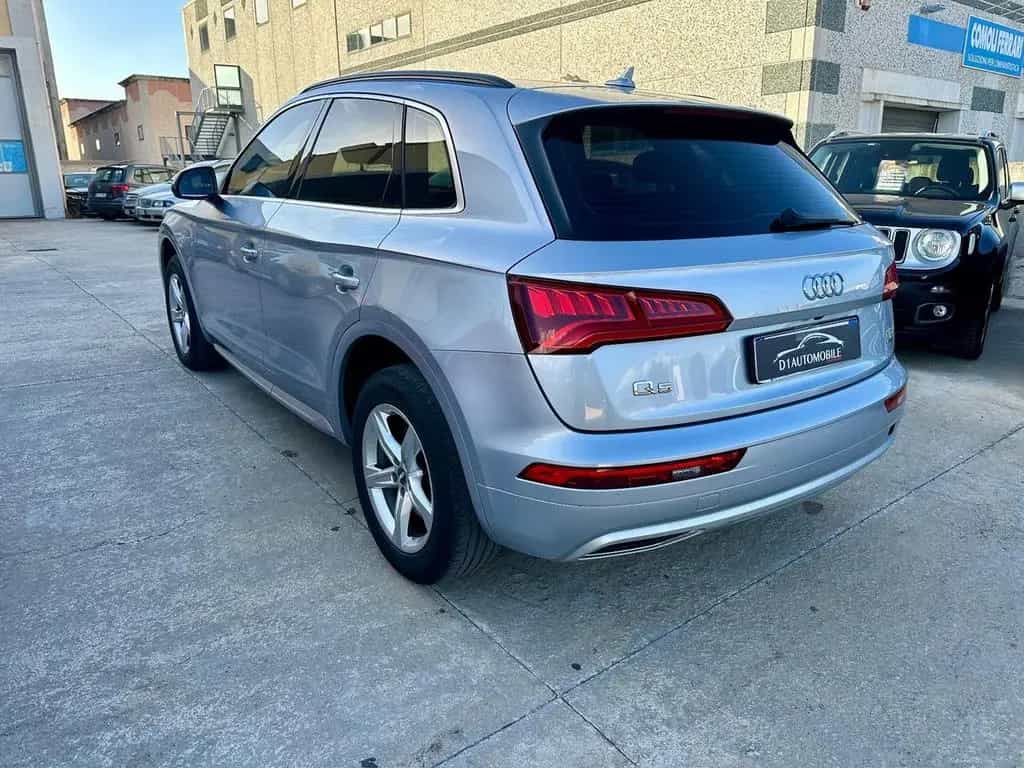 Audi Q5 2.0 TDI 190 CV quattro S tronic Sport 12/2018-photo-8