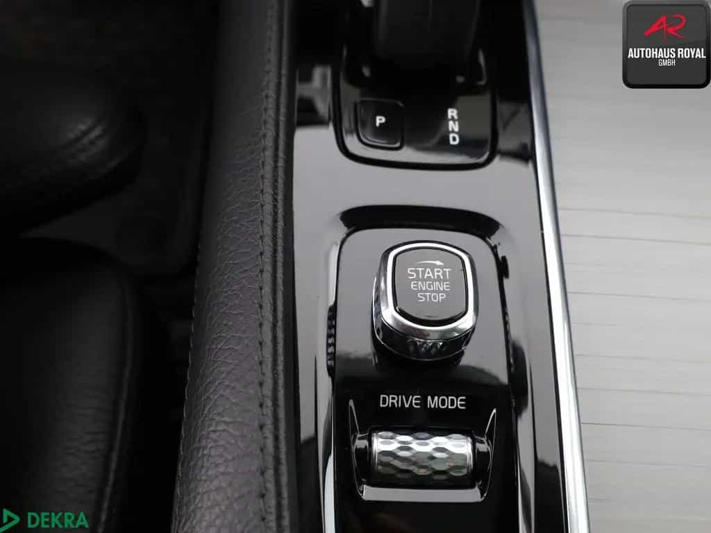 Volvo XC90 XC 90 B5 D AWD 7 SITZE MEMORY,360GRAD,STANDHEIZ 04/2021-photo-19