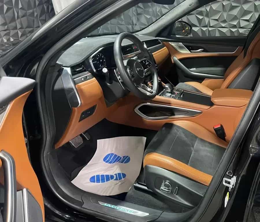 Jaguar F-Pace SVR AWD, 22 Zoll,AHK, 1 Hand, 360 ° 06/2021-photo-10