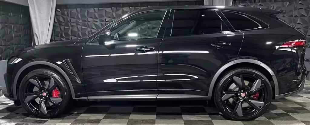 Jaguar F-Pace SVR AWD, 22 Zoll,AHK, 1 Hand, 360 ° 06/2021-photo-8
