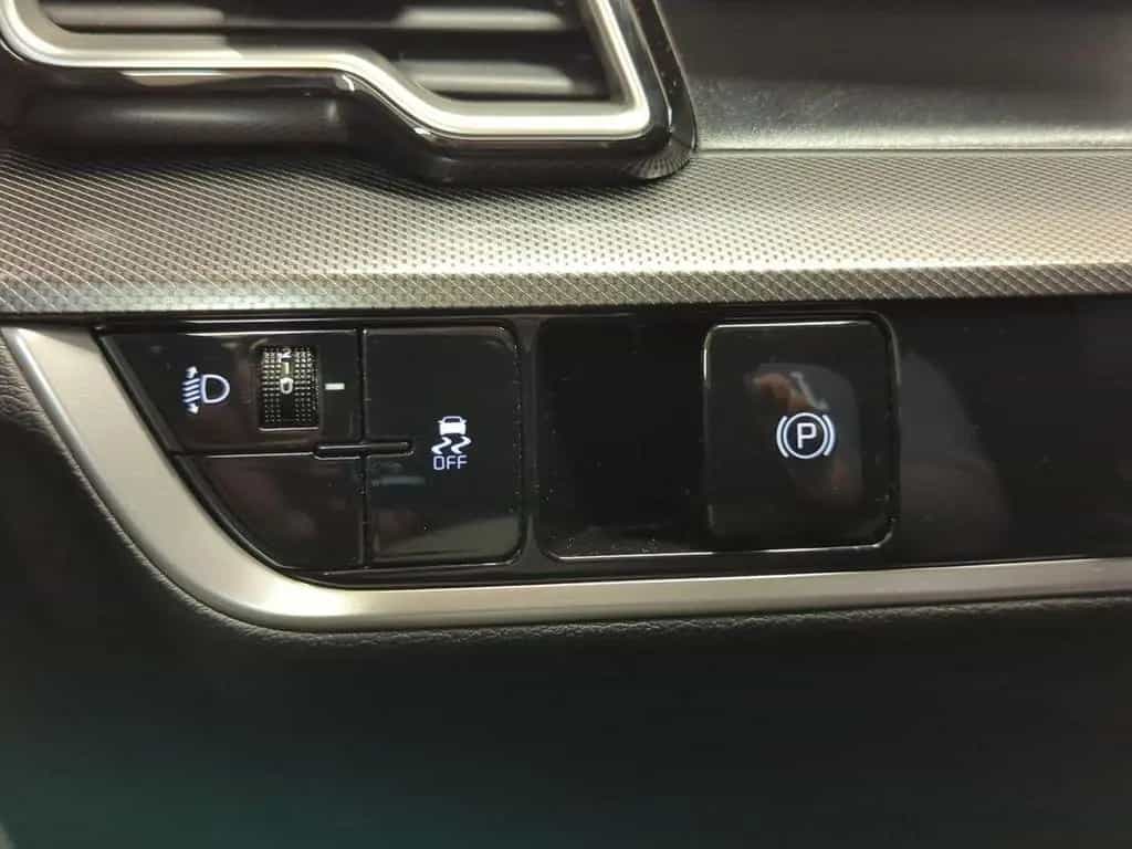 Kia Sportage 1.6T AWD VISION NAVI+KAMERA+LED-LICHT+C 04/2023-photo-27