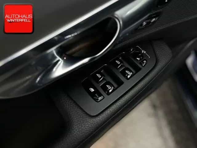 Volvo S90 T5 19Z+MEMORY+VOLL-LED+KEYLESS+INTELLISAFE+ 08/2020-photo-24