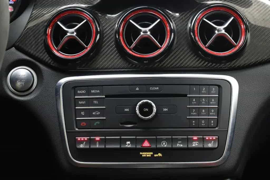 Mercedes-Benz GLA 45 AMG 381PS 7G 4M CARBON PAGA Performance 06/2016-photo-16