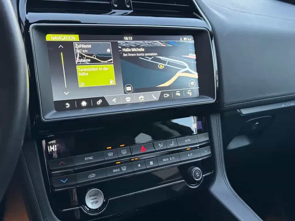 Jaguar F-Pace Prestige 30T AWD AUTOMATIK EURO 6 2. HAND 11/2018-photo-21