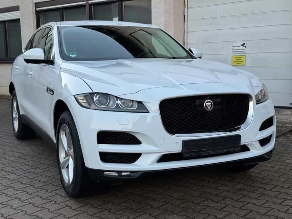 Jaguar F-Pace Prestige 30T AWD AUTOMATIK EURO 6 2. HAND 11/2018-photo-8