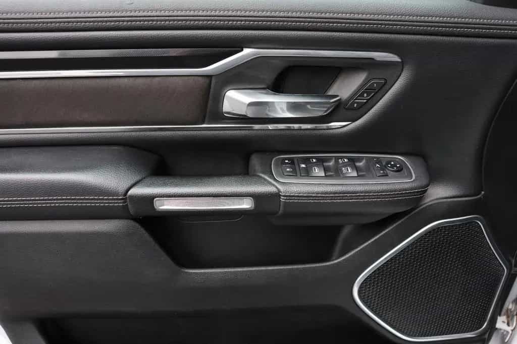 Dodge RAM 1500 5.7 4x4/AHK/ALPINE/SHZ/SBL/KAMERA/R18 04/2021-photo-11