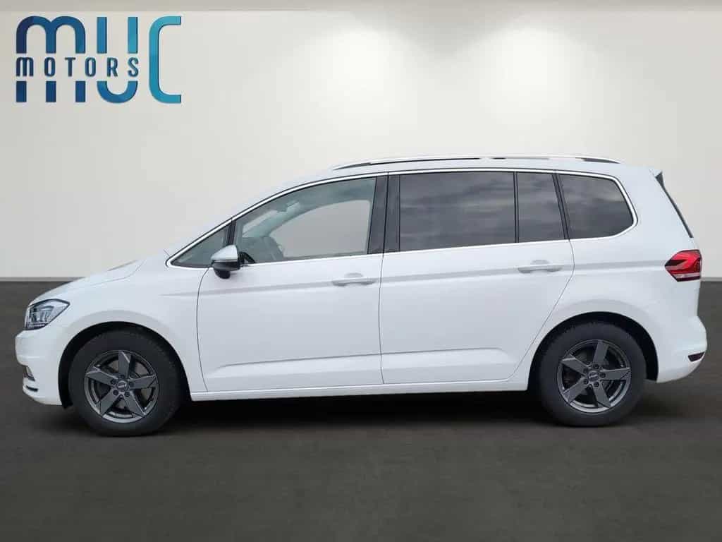 Volkswagen Touran 09/2017-photo-5