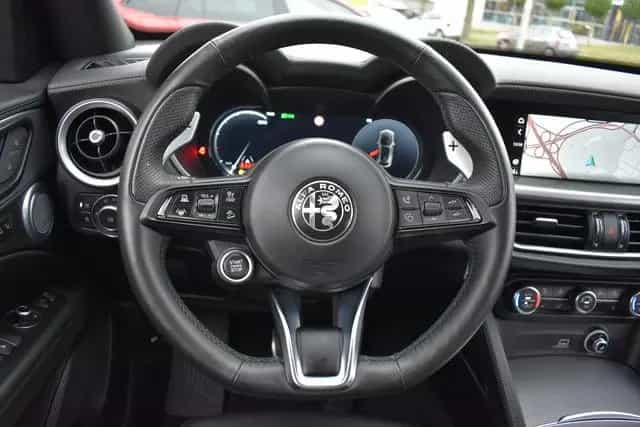 Alfa Romeo Stelvio 2.0 TURBO*VELOCE*H&K SOUND*MATRIX*FACELI 06/2024-photo-25