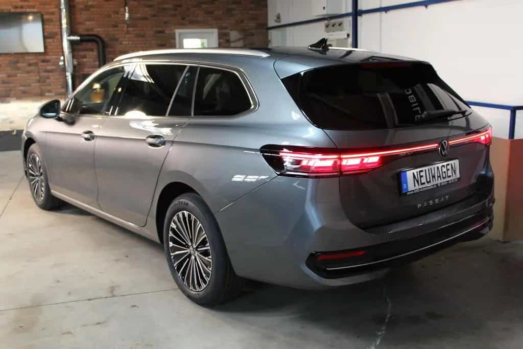 Volkswagen Passat Elegance 2.0 TDI DSG 150 PS SOFORT VERFÜ 11/2025-photo-2
