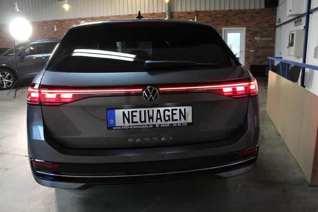 Volkswagen Passat Elegance 2.0 TDI DSG 150 PS SOFORT VERFÜ 11/2025-photo-3