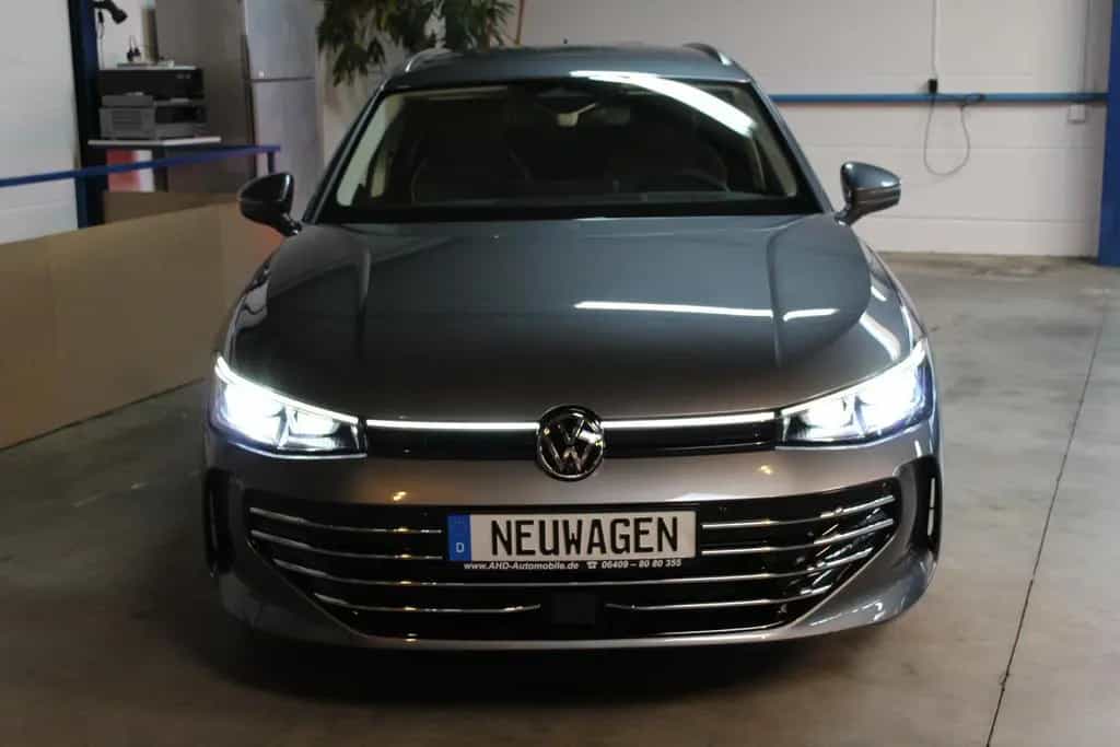 Volkswagen Passat Elegance 2.0 TDI DSG 150 PS SOFORT VERFÜ 11/2025-photo-4