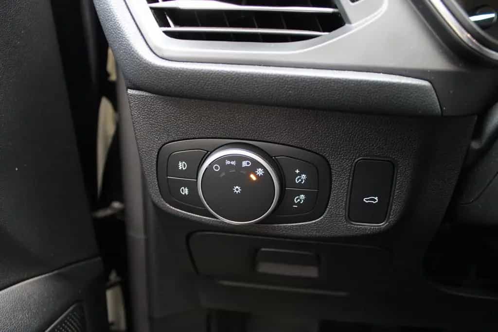 Ford Focus Turnier (CGE) Titanium 04/2019-photo-10