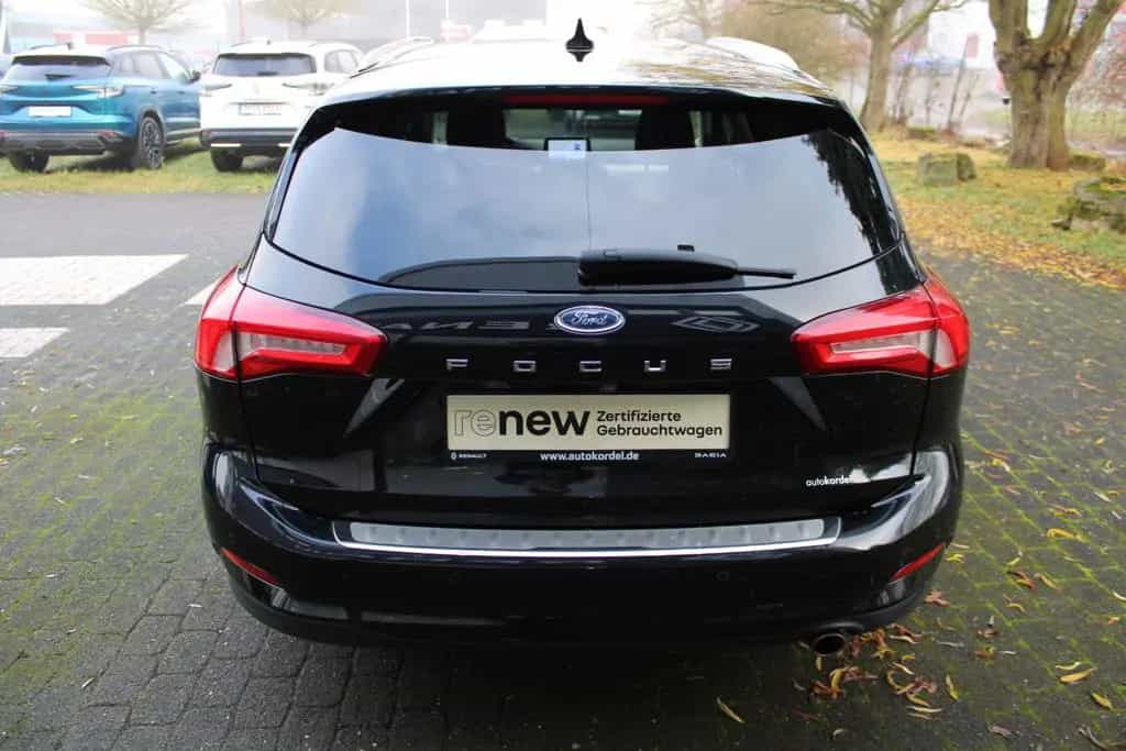 Ford Focus Turnier (CGE) Titanium 04/2019-photo-4