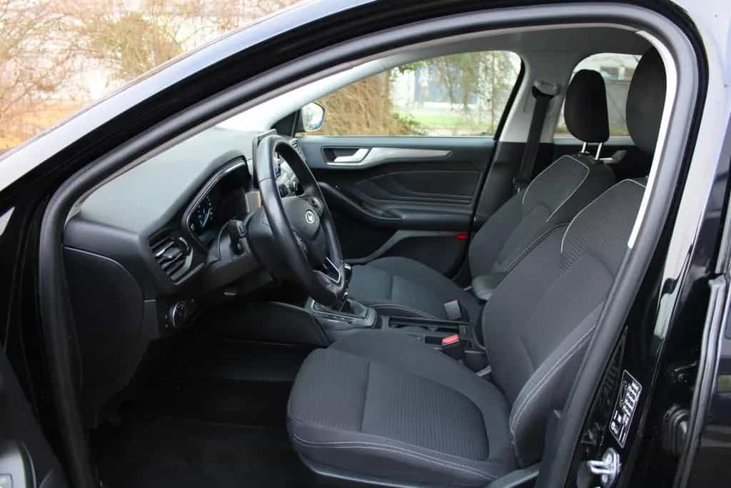 Ford Focus Turnier (CGE) Titanium 04/2019-photo-8