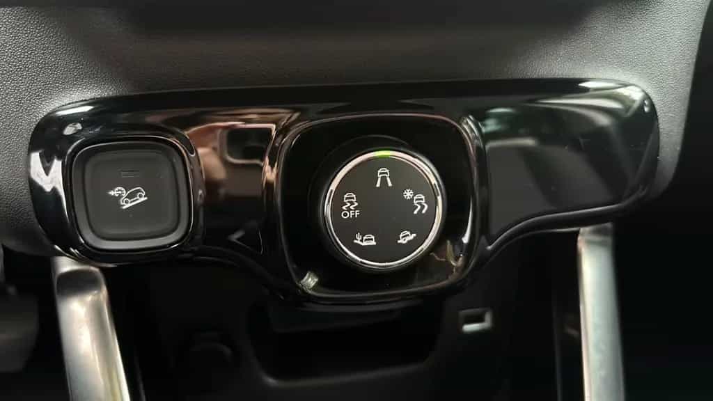 Citroën C3 Aircross SHZ, LED, neue Reifen 06/2022-photo-13