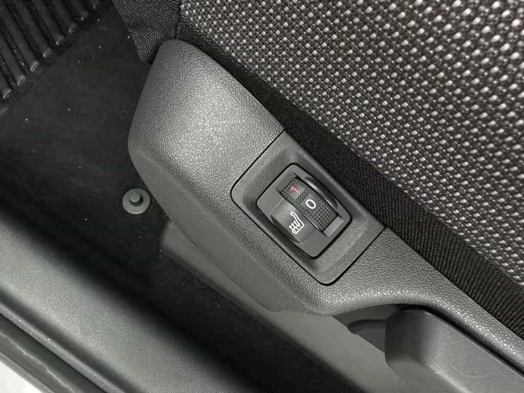 Citroën C3 Aircross SHZ, LED, neue Reifen 06/2022-photo-9