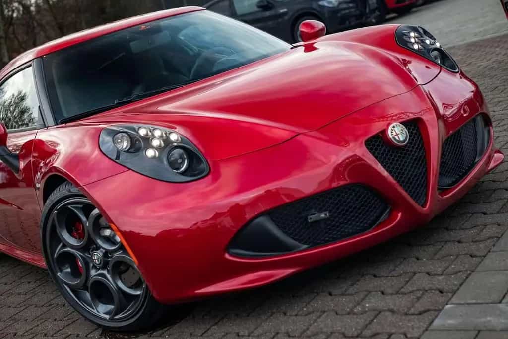 Alfa Romeo 4C 4C*RossoComp.*KW*Bastuck*ECU*Alcantara 04/2016-photo-2