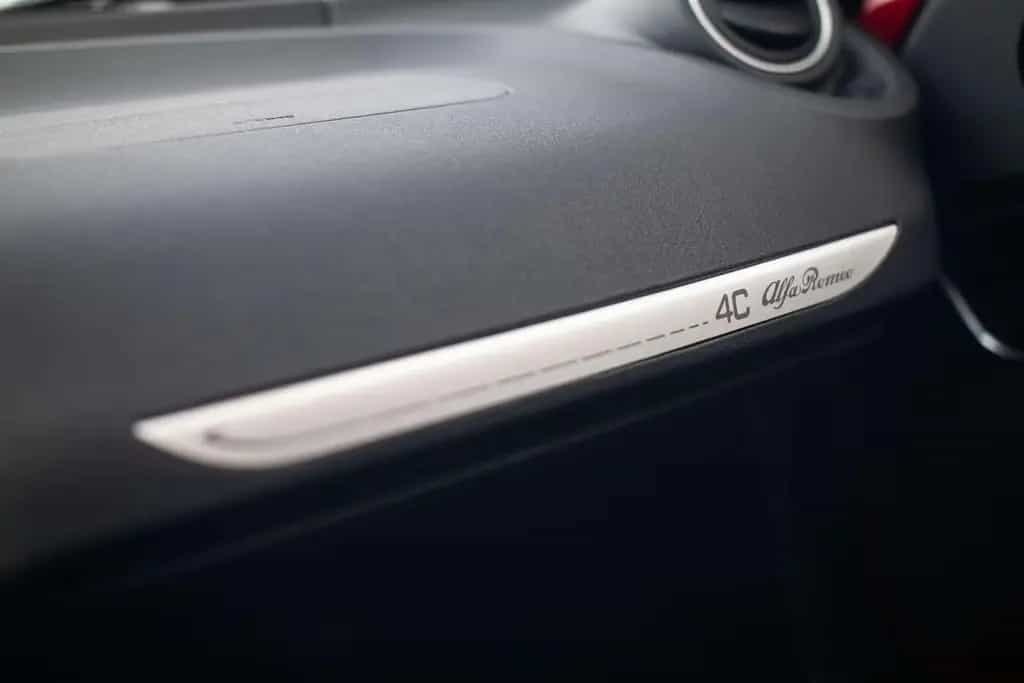 Alfa Romeo 4C 4C*RossoComp.*KW*Bastuck*ECU*Alcantara 04/2016-photo-21