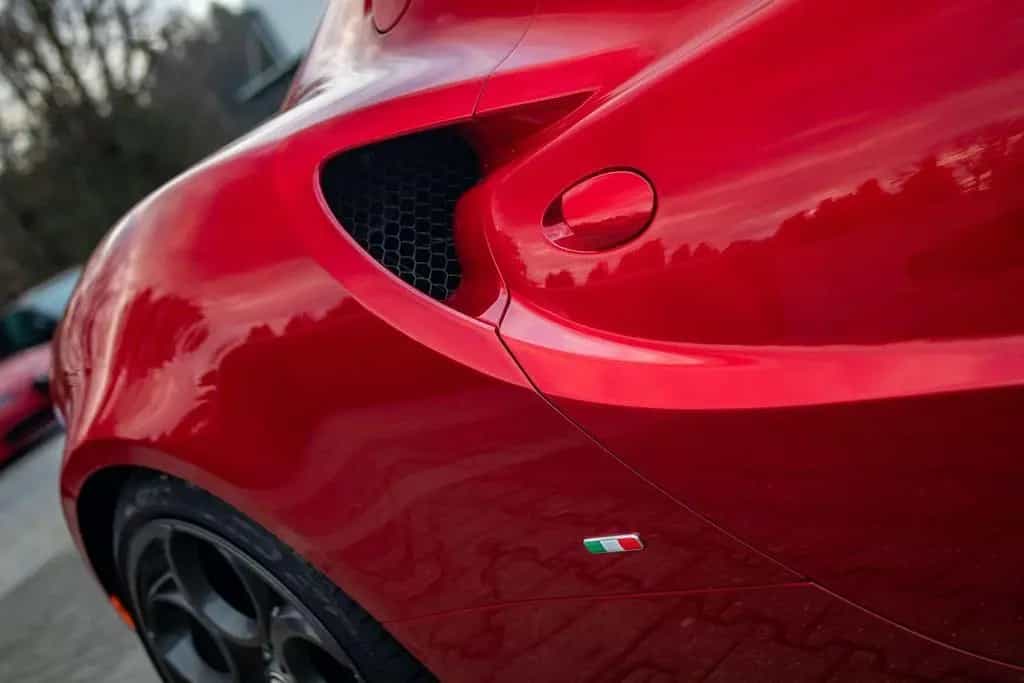 Alfa Romeo 4C 4C*RossoComp.*KW*Bastuck*ECU*Alcantara 04/2016-photo-8
