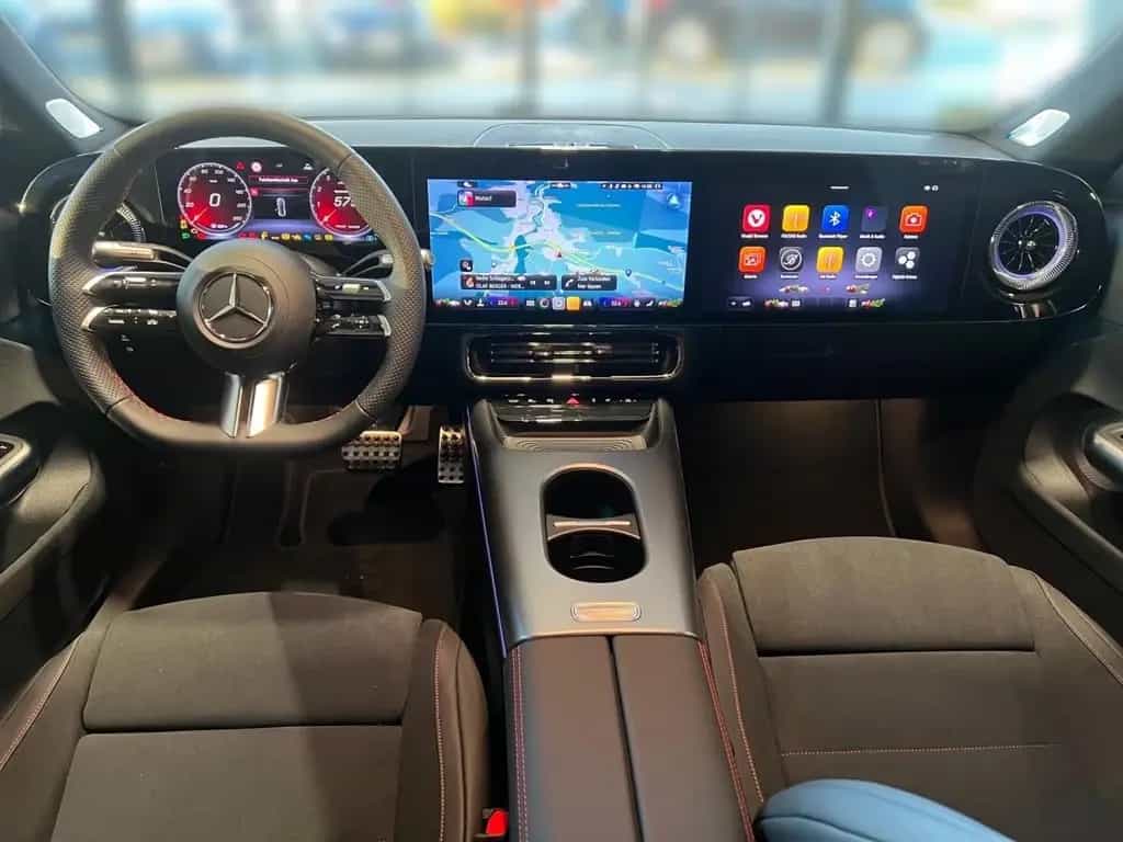 Mercedes-Benz CLA 200 4MATIC AMG Night*AHK*Burmester3D*Pano 12/2025-photo-10
