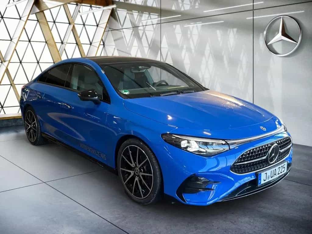 Mercedes-Benz CLA 200 4MATIC AMG Night*AHK*Burmester3D*Pano 12/2025-photo-16