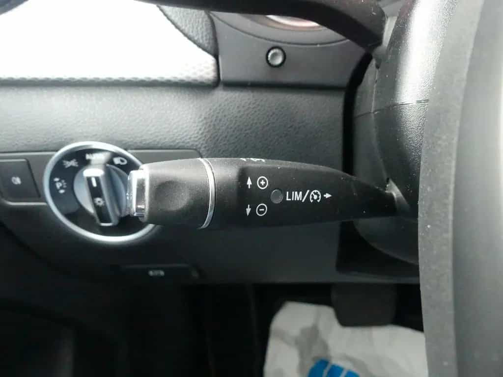 Mercedes-Benz B-Class 250 4Matic Score Navi*SHZ*Automatik*ab 199€ 08/2016-photo-19