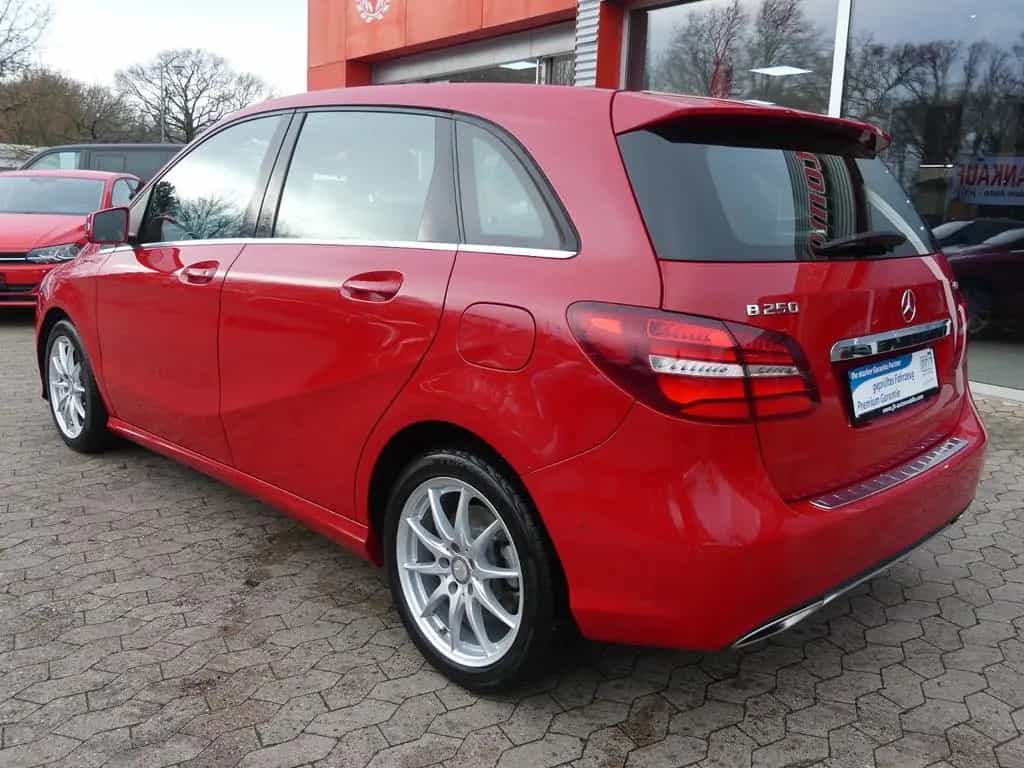 Mercedes-Benz B-Class 250 4Matic Score Navi*SHZ*Automatik*ab 199€ 08/2016-photo-2