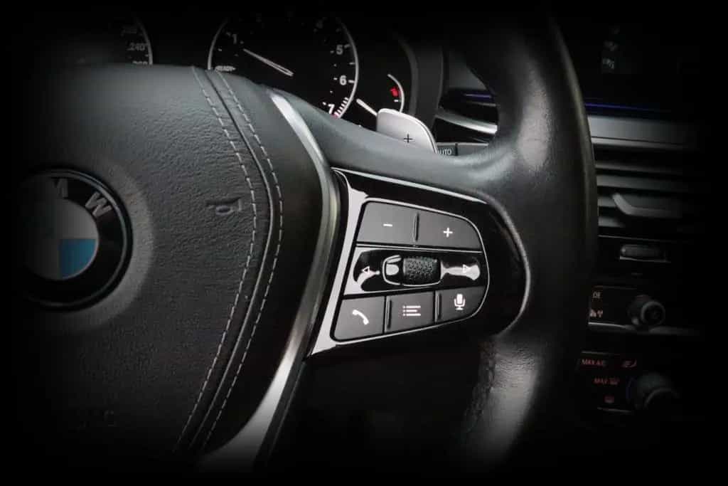 BMW 5 Series 520 i Sport Line*PANO*LIVE*SHZ*LED* 01/2020-photo-21