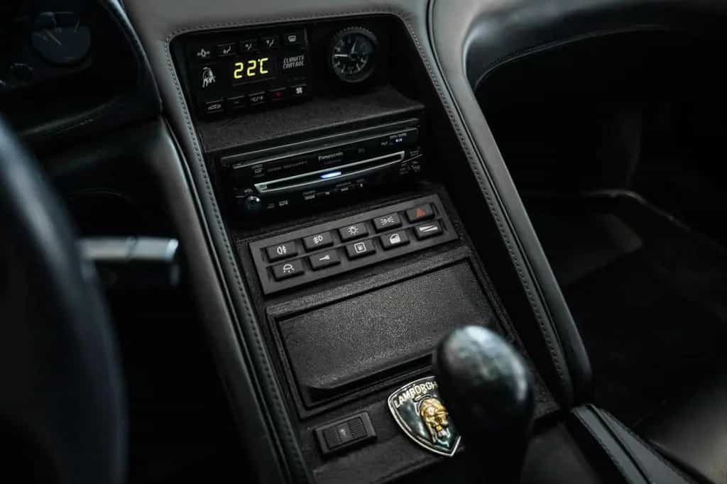 Lamborghini Diablo 5.7 Evolution 04/1992-photo-17