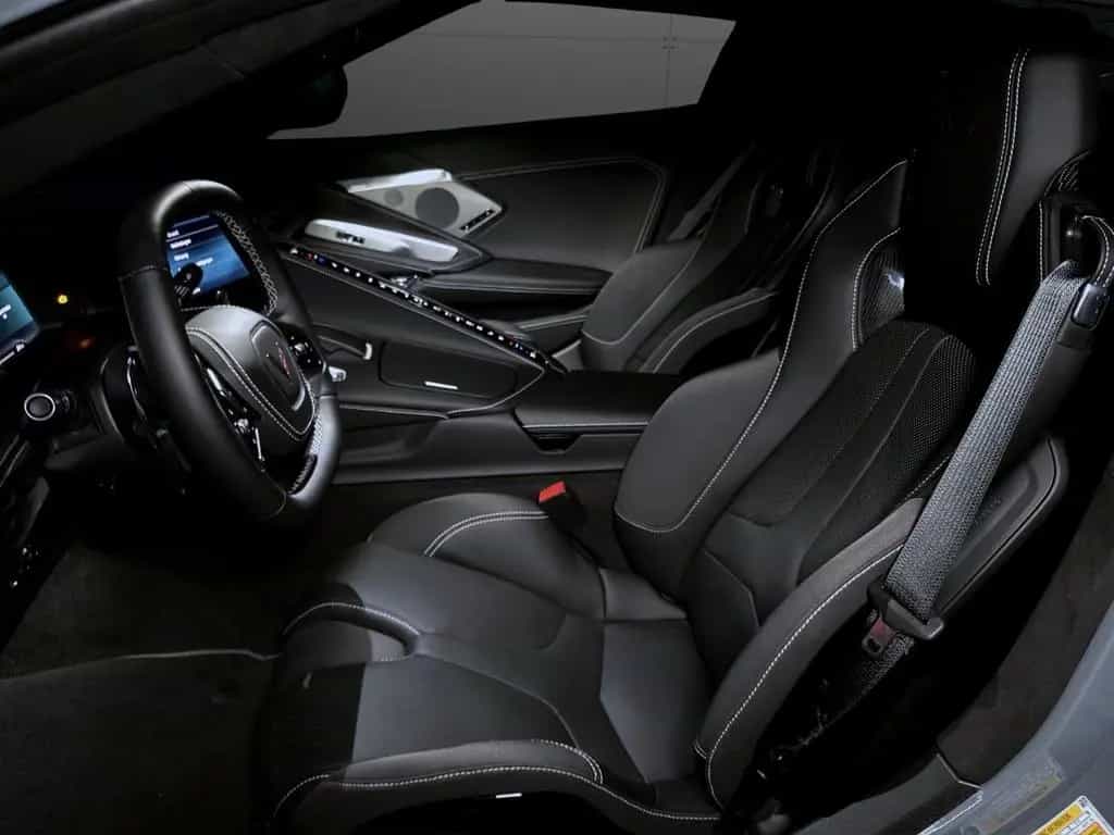 Corvette C8 Stingray 3LT | Convertible | Lift. | Carbon 09/2025-photo-5
