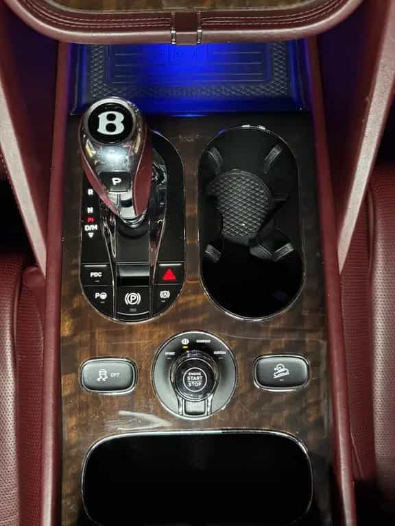 Bentley Bentayga 4.0 V8 S 4WD Autom. 10/2021-photo-25