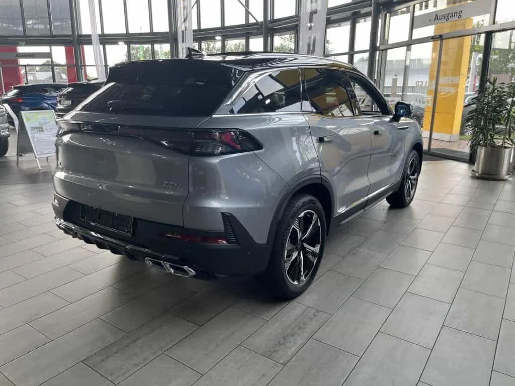 BAIC Beijing X75 *1.5 T-GDI *7DCT *360° CAM*PANO* null-photo-2