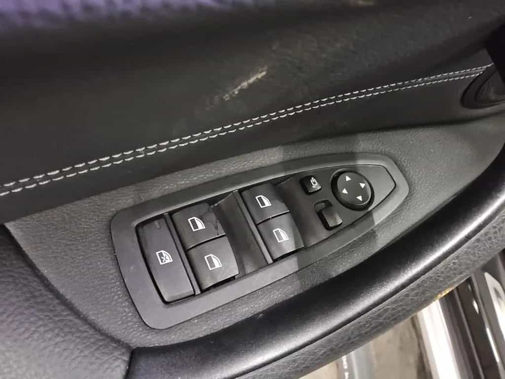 BMW X1 sDrive20d X-Line T-Leder Navi LED HiFi PDC 11/2020-photo-8