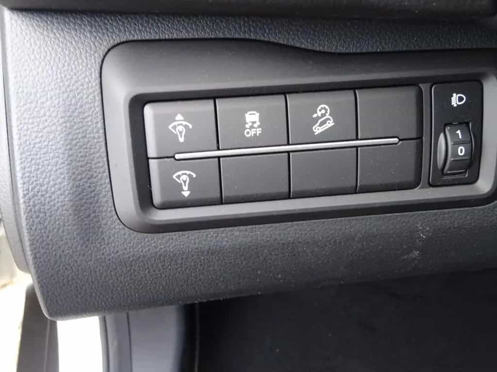 KGM Tivoli 1.5 T-GDI Essential null-photo-10