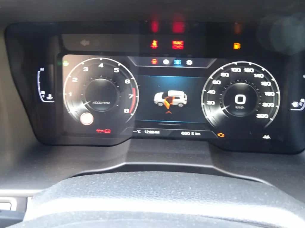 KGM Tivoli 1.5 T-GDI Essential null-photo-11