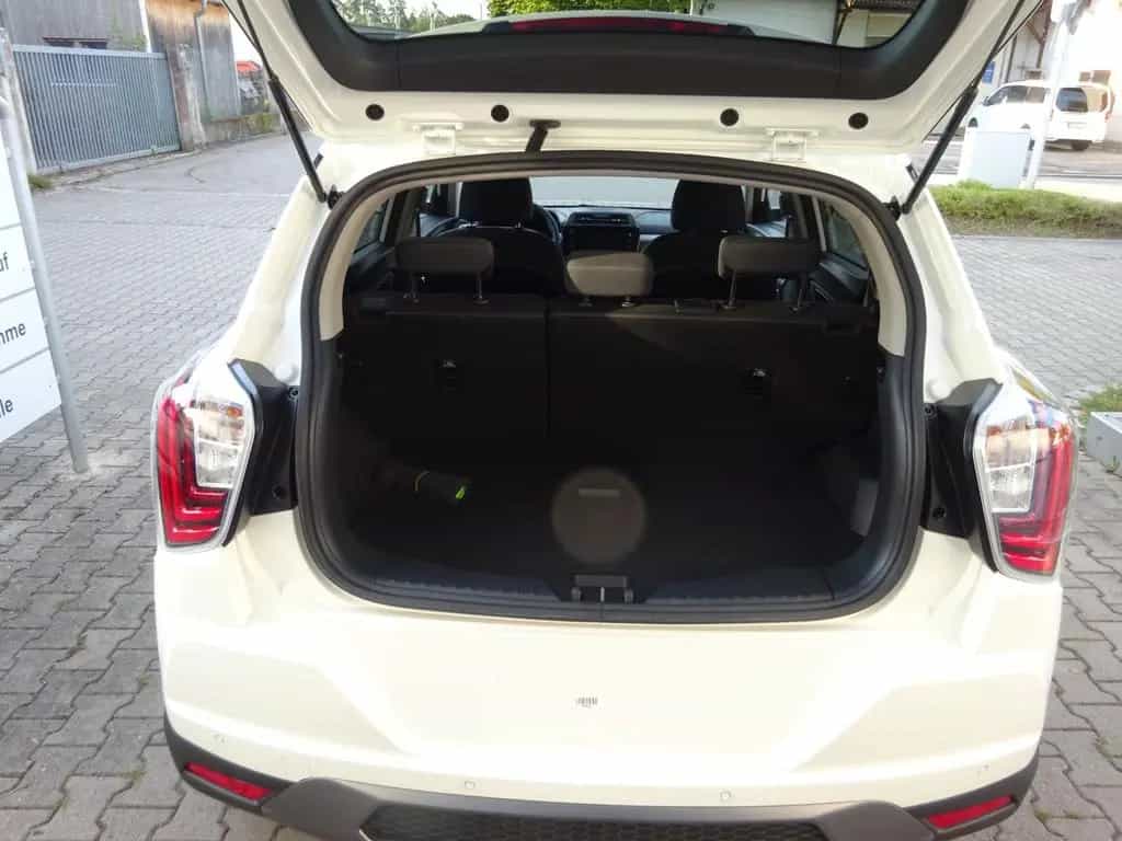 KGM Tivoli 1.5 T-GDI Essential null-photo-5