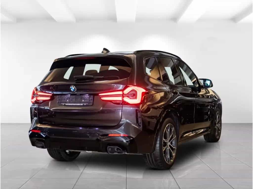 BMW X3 M40 d xDrive+AHK+Navi+HUD+RFK+Leder+eSitze+St 11/2022-photo-2