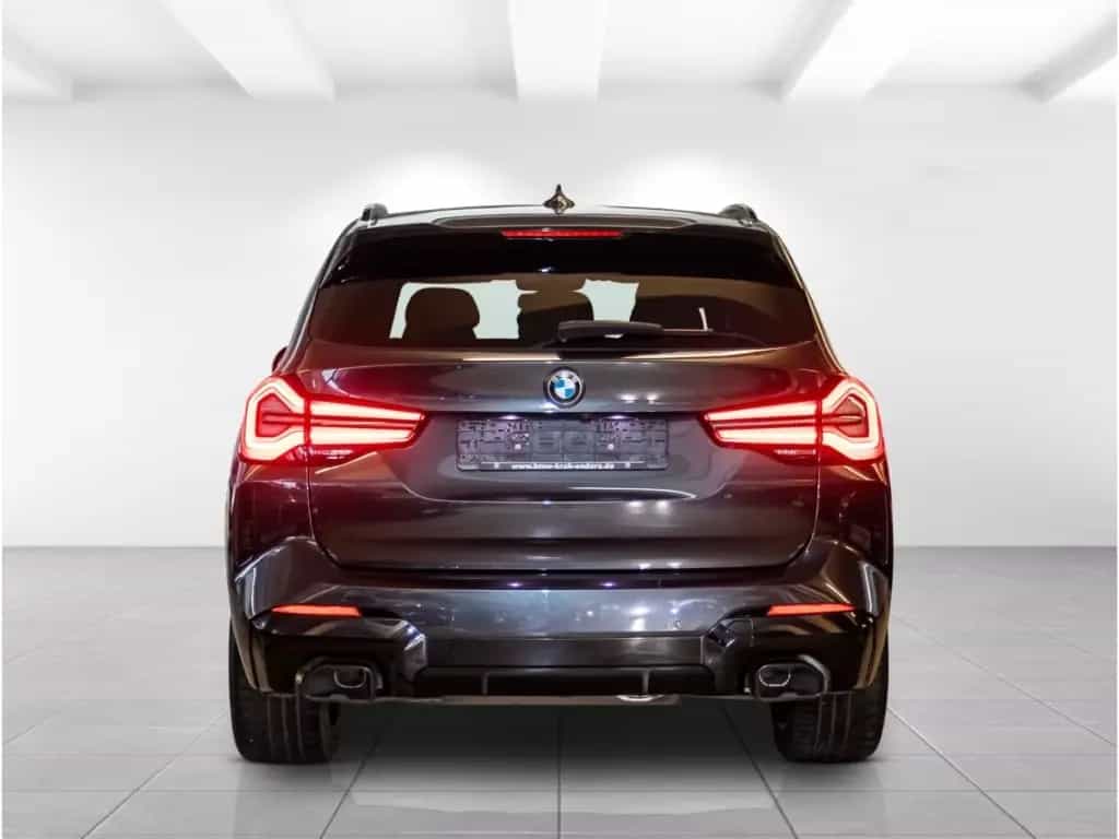 BMW X3 M40 d xDrive+AHK+Navi+HUD+RFK+Leder+eSitze+St 11/2022-photo-3