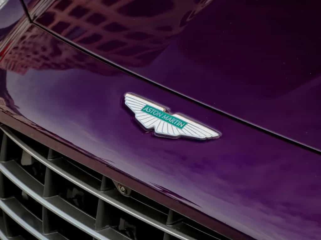Aston Martin V8 Vantage Vantage 08/2025-photo-10