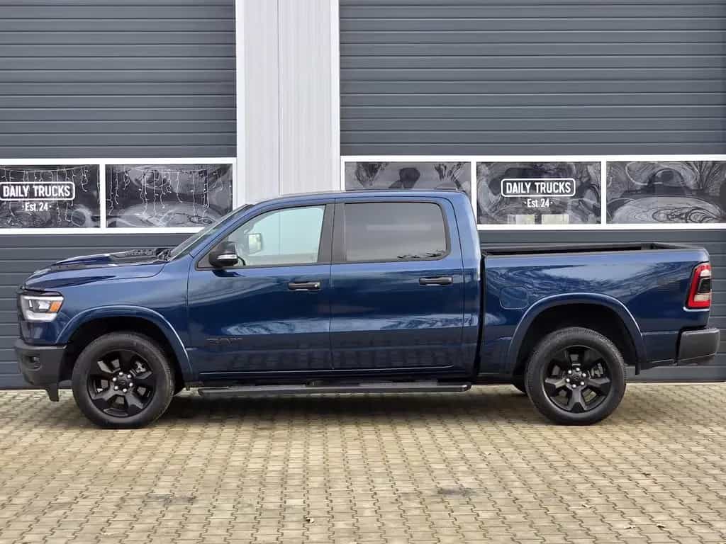 Dodge RAM 1500 5.7 4x4 BTS Edition Kamera Navi AHK LED 07/2020-photo-14