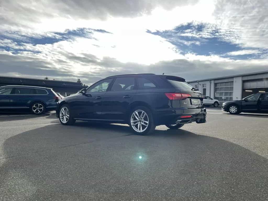 Audi A4 Avant 40 2.0 TDI S tronic Advanced 18Zoll Opt 10/2020-photo-8