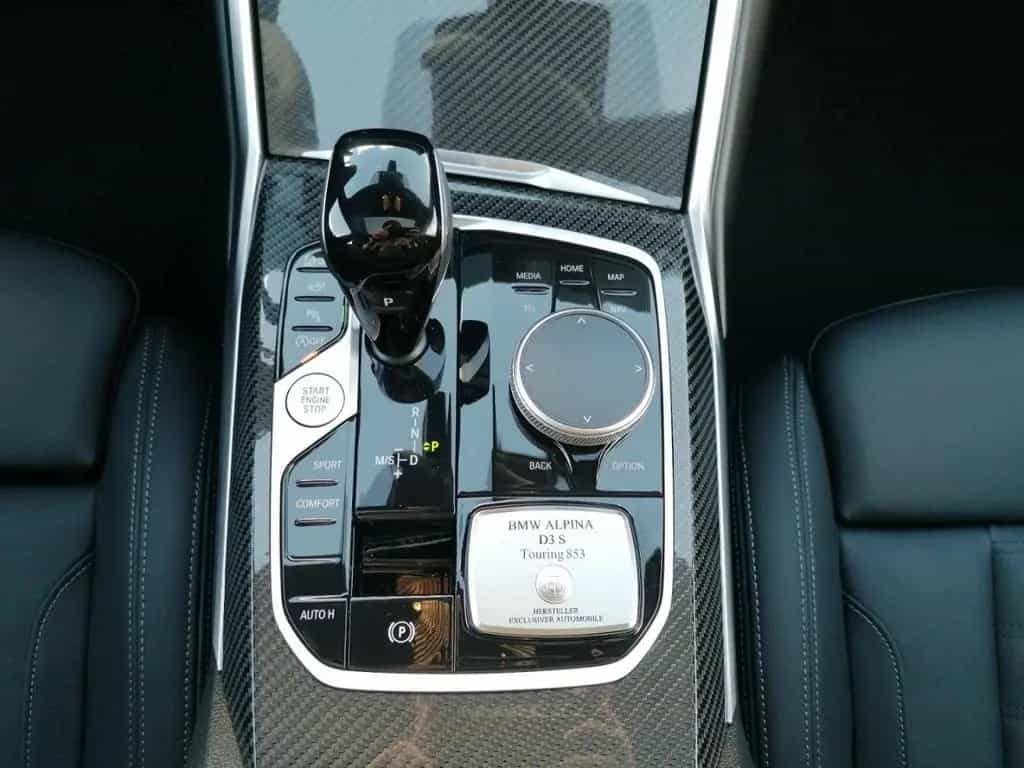 ALPINA D3 S Touring HUD StandHZG AHK Pano  H&K LHZ Lede null-photo-14