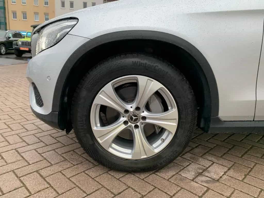 Mercedes-Benz GLC-Class 4MATIC AMG-Int. LED+Distr+elKlappe+Navi 11/2018-photo-25