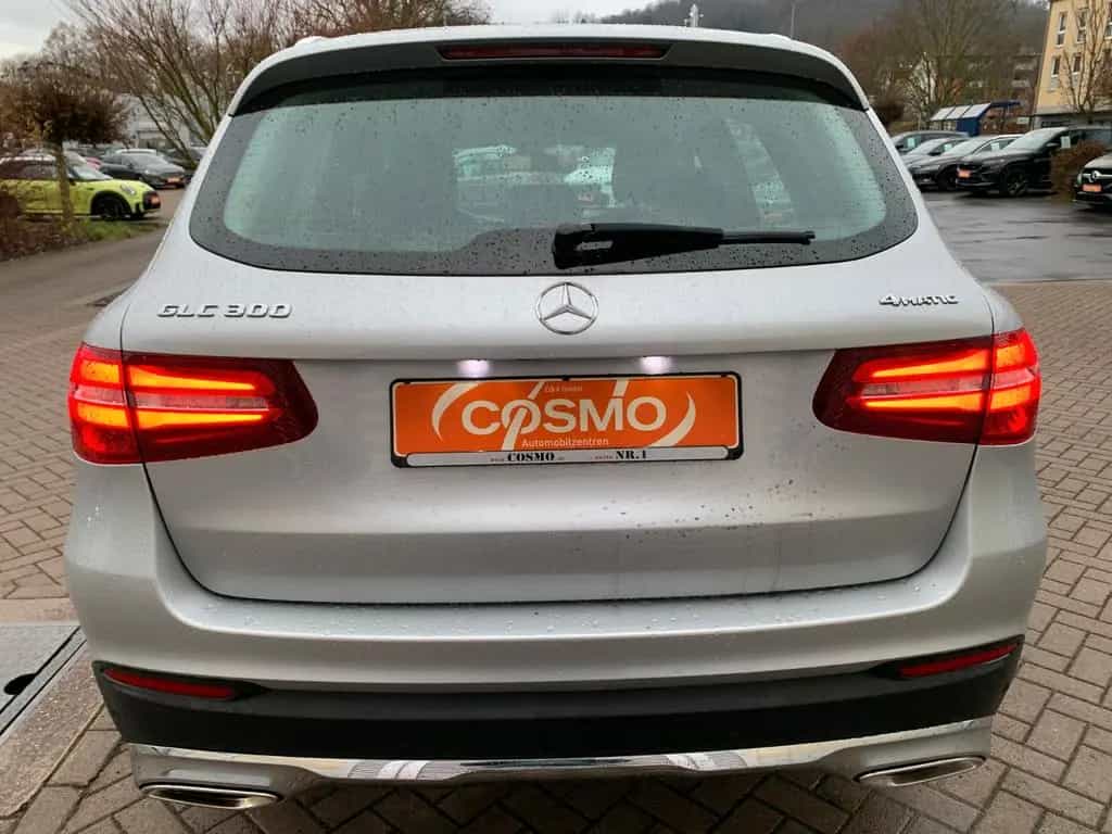 Mercedes-Benz GLC-Class 4MATIC AMG-Int. LED+Distr+elKlappe+Navi 11/2018-photo-27